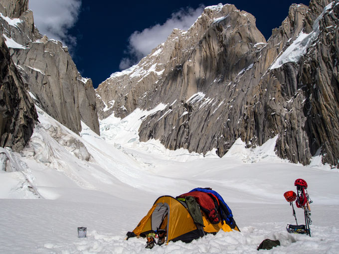 As used by Jon Griffith and Andy Houseman in their 1st ascent of Link Sar West, Pakistan (photo: copyright Jon Griffith) As used by Jon Griffith and Andy Houseman in their 1st ascent of Link Sar West, Pakistan (photo: copyright Jon Griffith)