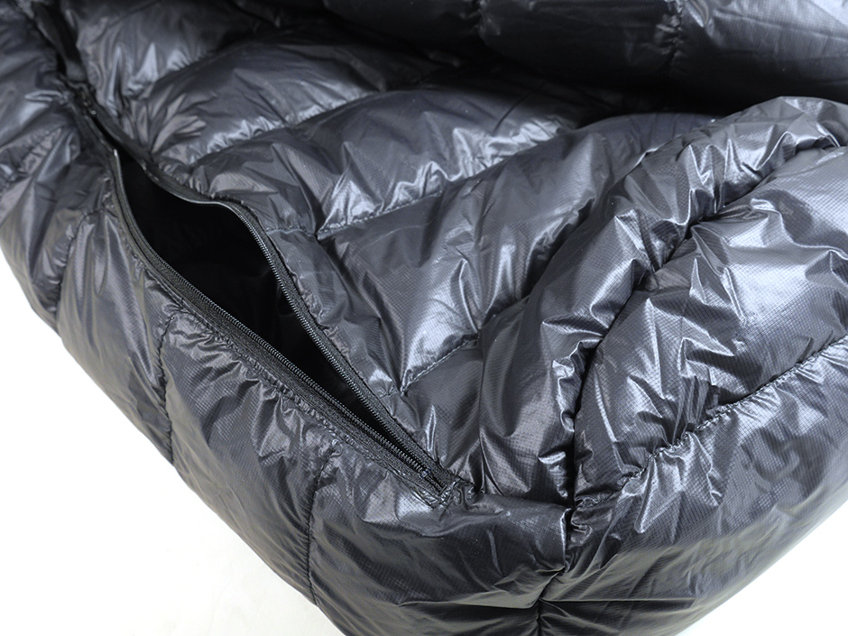 Minimus Degree 100 Down Sleeping bag with optional foot zip Minimus Degree 100 Down Sleeping bag with optional foot zip