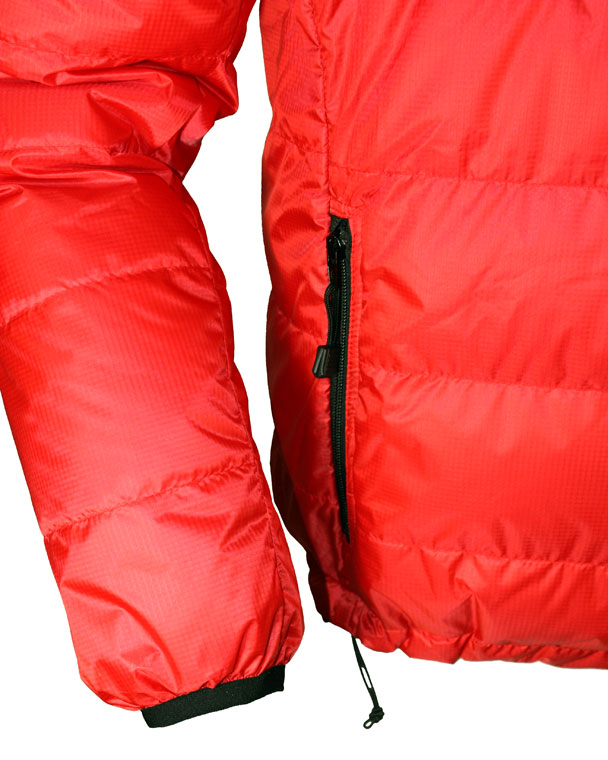 Cuff, zip pockets, drawcord Cuff, zip pockets, drawcord
